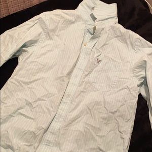 American Eagle Button Up